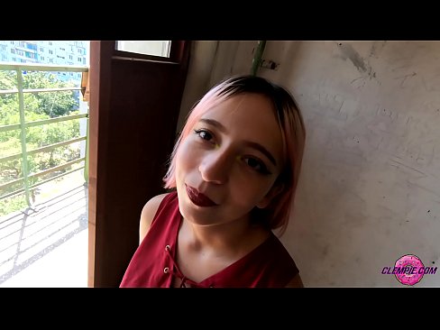 ❤️ شاگرد سينوئل چوسي ٿو هڪ اجنبي کي ٻاهر جي پوئتي ۾ - هن جي منهن تي ❤❌ اسان وٽ
